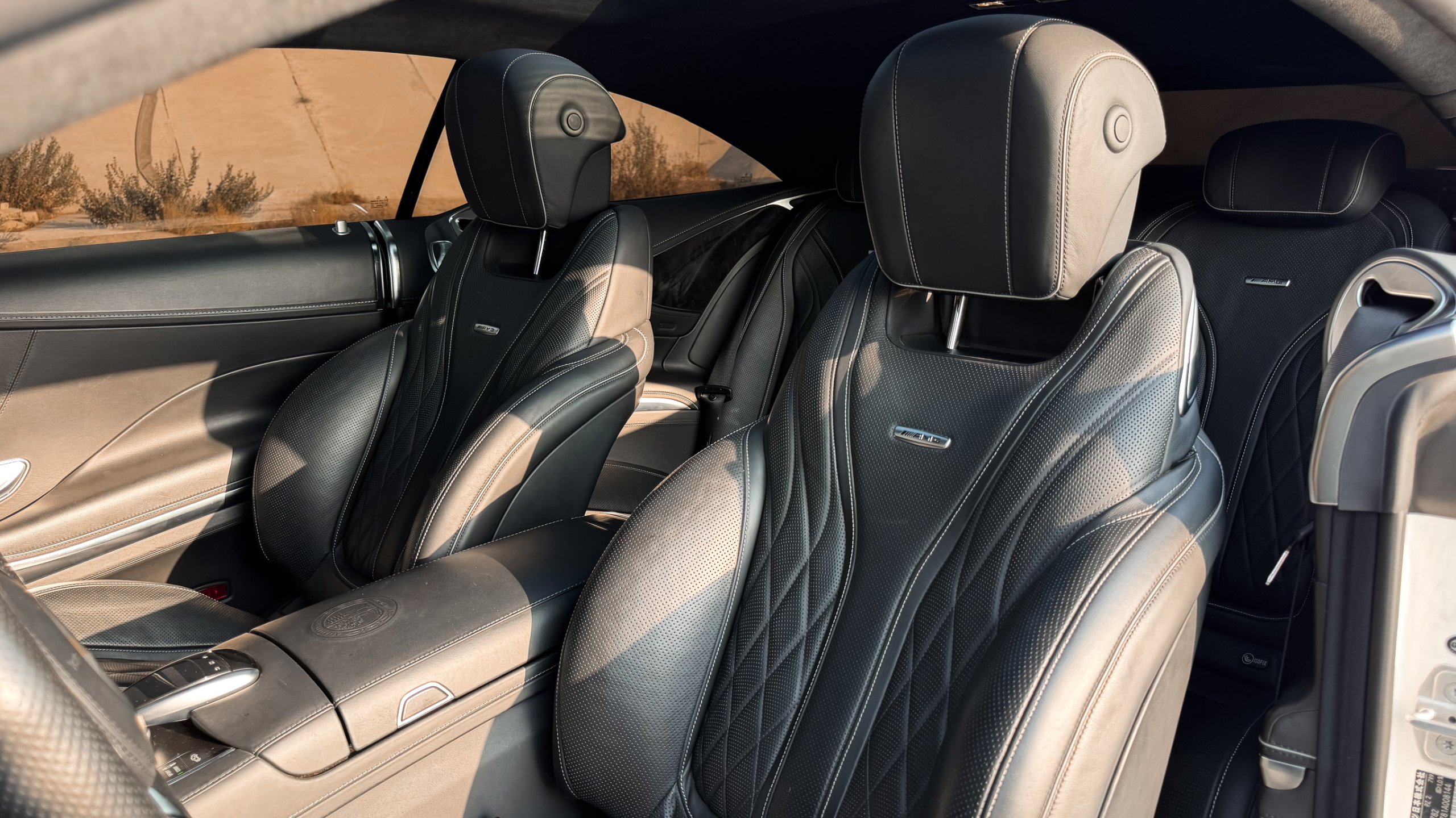 2015 Mercedes-Benz S63 AMG Coupe for sale in Dubai, UAE – photo 17 of 20