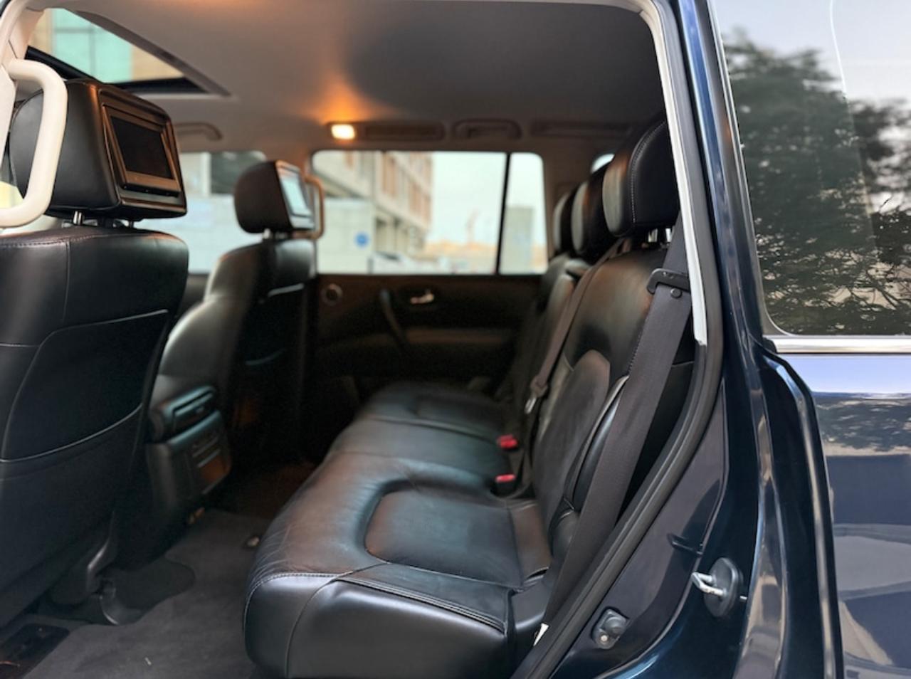 2016 Infiniti QX80 Clean and Very Good Condition (Full Option) for sale in Dubai, UAE – photo 6 of 7
