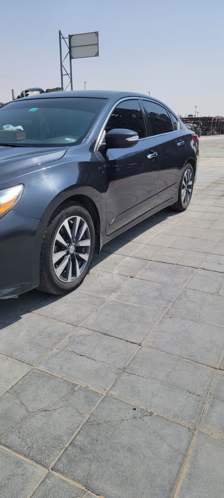 Nissan Altima SL 2016 RunandDrive for sale in Sharjah, UAE – photo 2 of 5