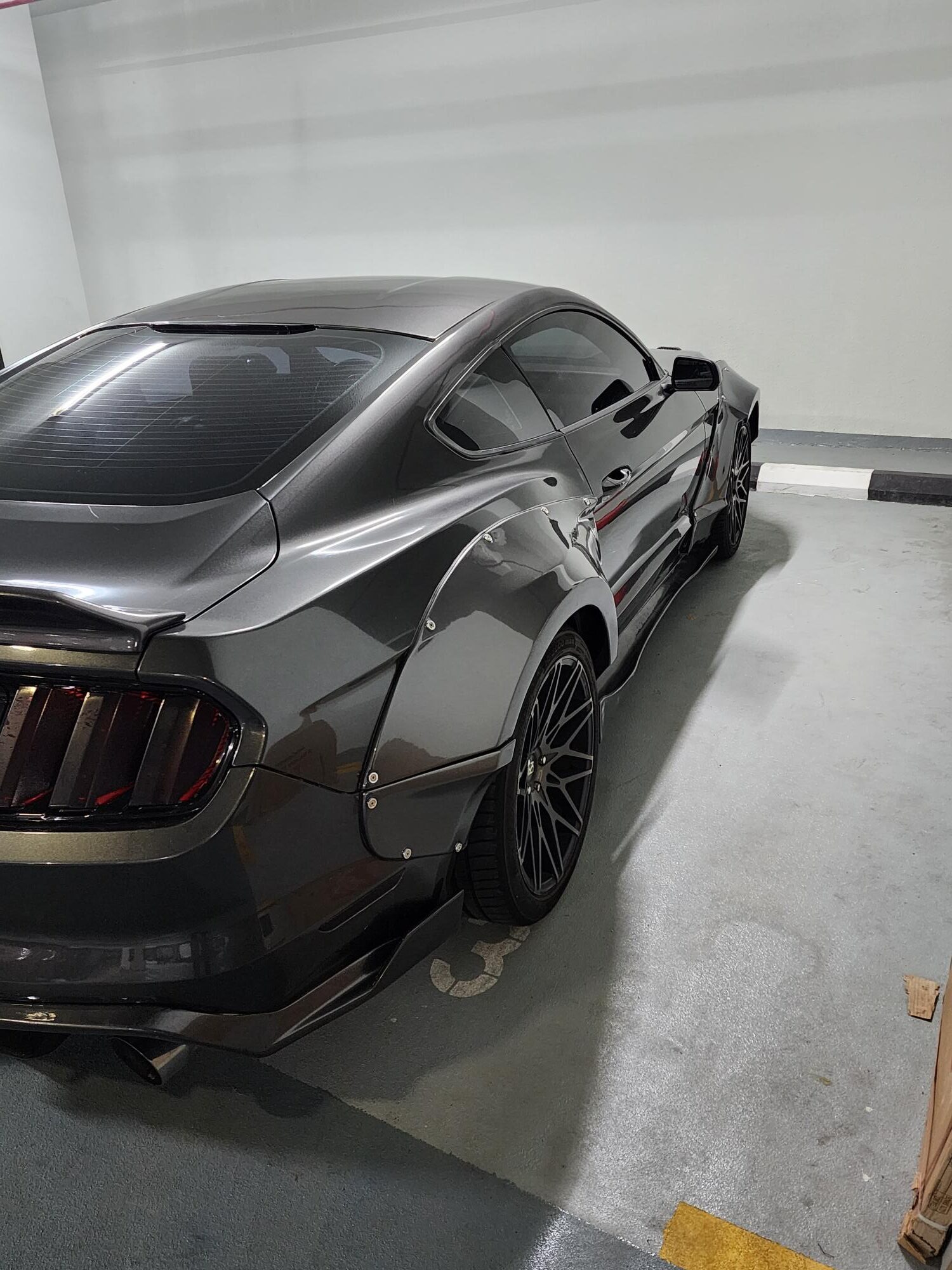 2017 Ford Mustang GT 5.0 V8, US spec for sale in Dubai, UAE – photo 10 of 11