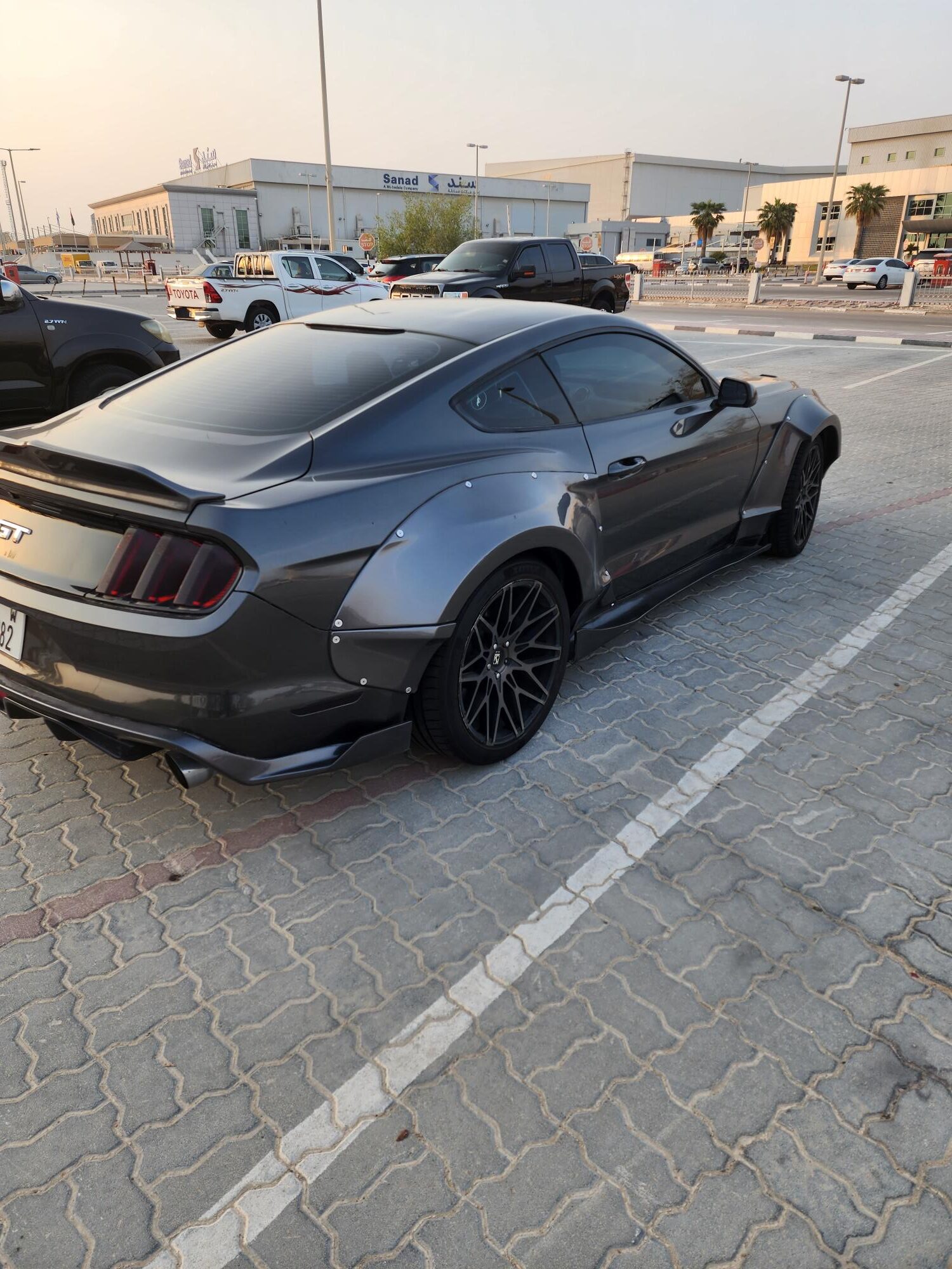 2017 Ford Mustang GT 5.0 V8, US spec for sale in Dubai, UAE – photo 2 of 11