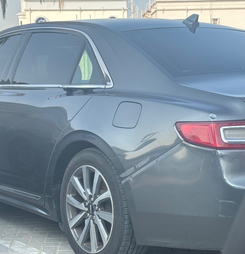 Lincoln Continental – 2019 for sale in Ajman, UAE – photo 1 of 11