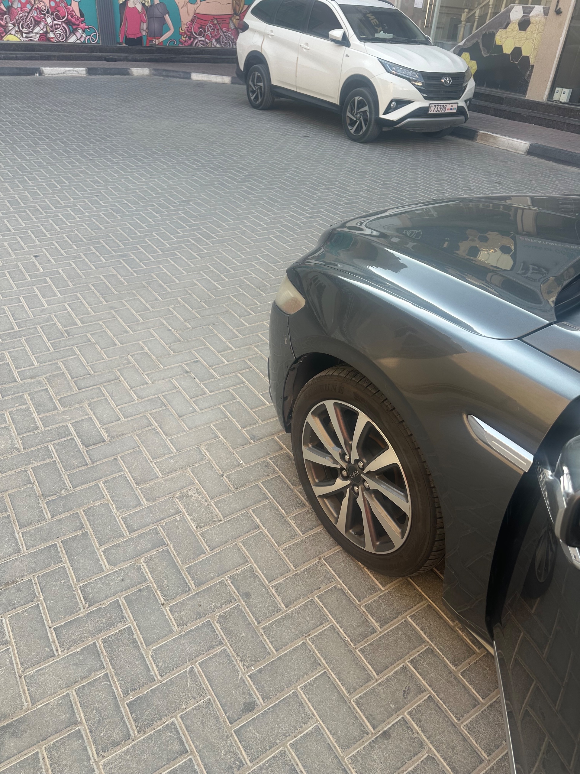 Lincoln Continental – 2019 for sale in Ajman, UAE – photo 11 of 11
