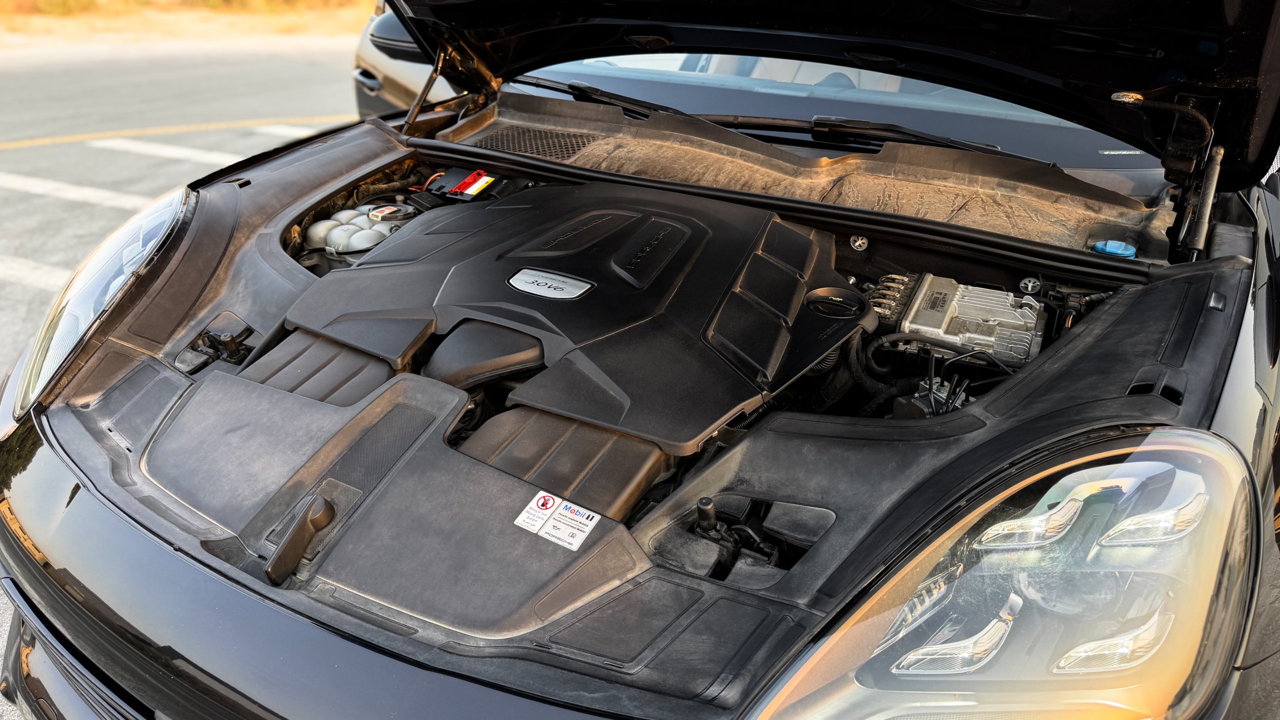 2021 Porsche Cayenne Coupe for sale in Dubai, UAE – photo 20 of 20