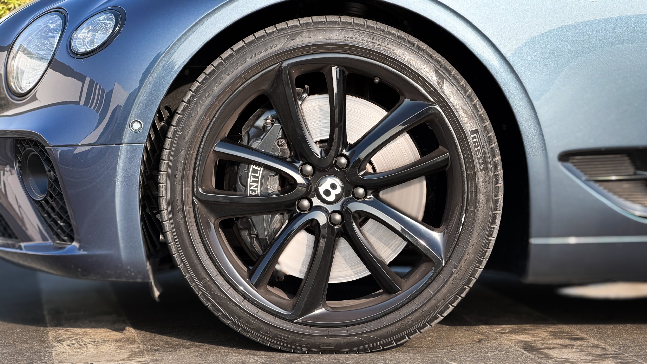 2022 Bentley Continental GT V8 for sale in Dubai, UAE – photo 6 of 20