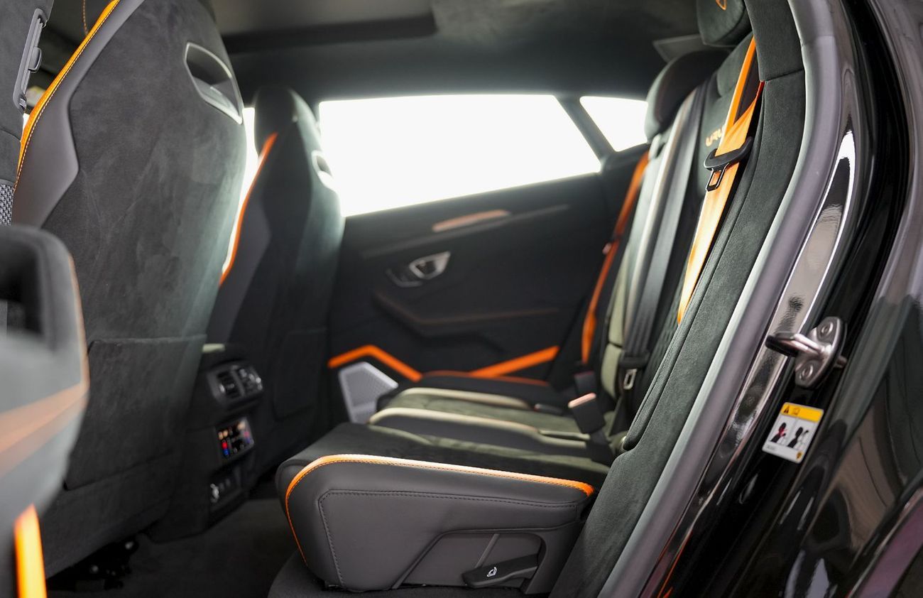 2024 Lamborghini Urus PERFORMANTE for sale in Dubai, UAE – photo 11 of 18