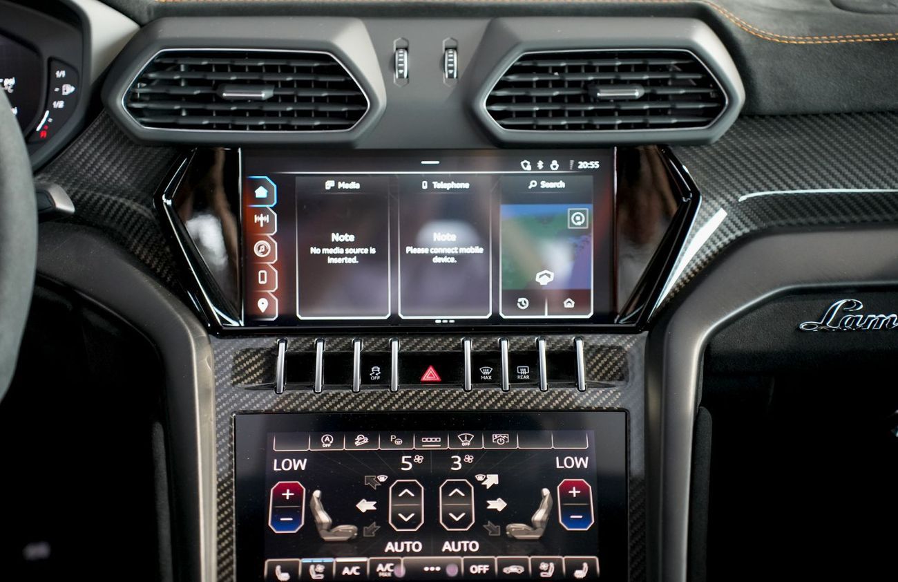 2024 Lamborghini Urus PERFORMANTE for sale in Dubai, UAE – photo 15 of 18