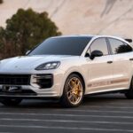 2024 Porsche Cayenne Turbo GT thumbnail 1