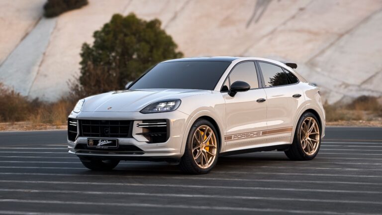 2024 Porsche Cayenne