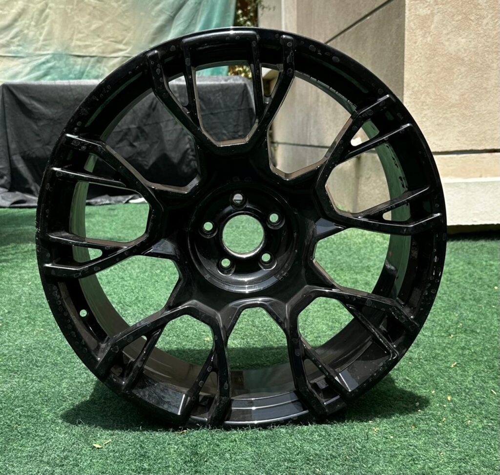 LUXURY ROLLS-ROYCE-STYLE RIMS – SET OF 4 for sale in Dubai, UAE – photo 1 of 4
